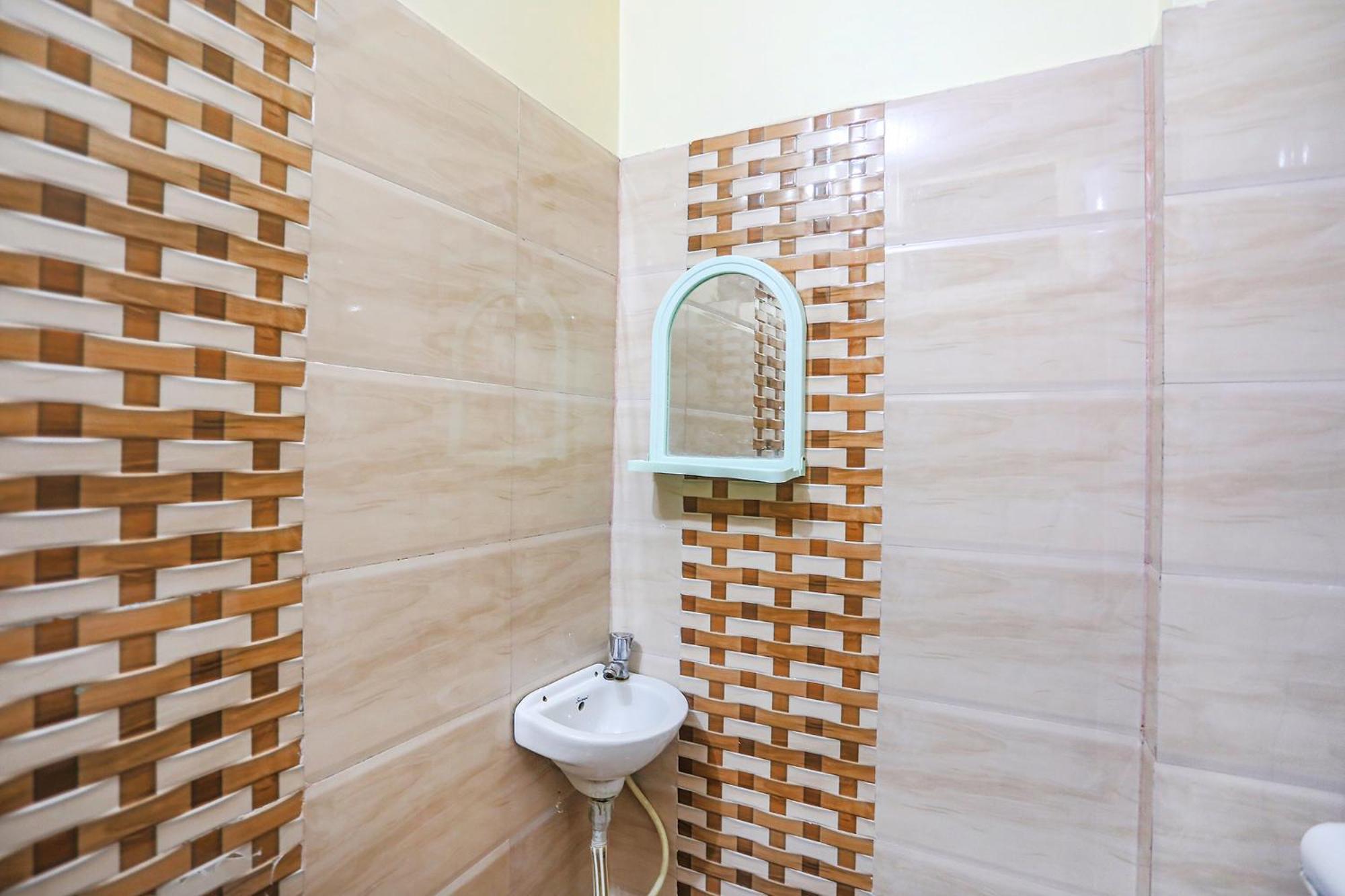 Fabexpress Kanha Dham Kanpur Luaran gambar