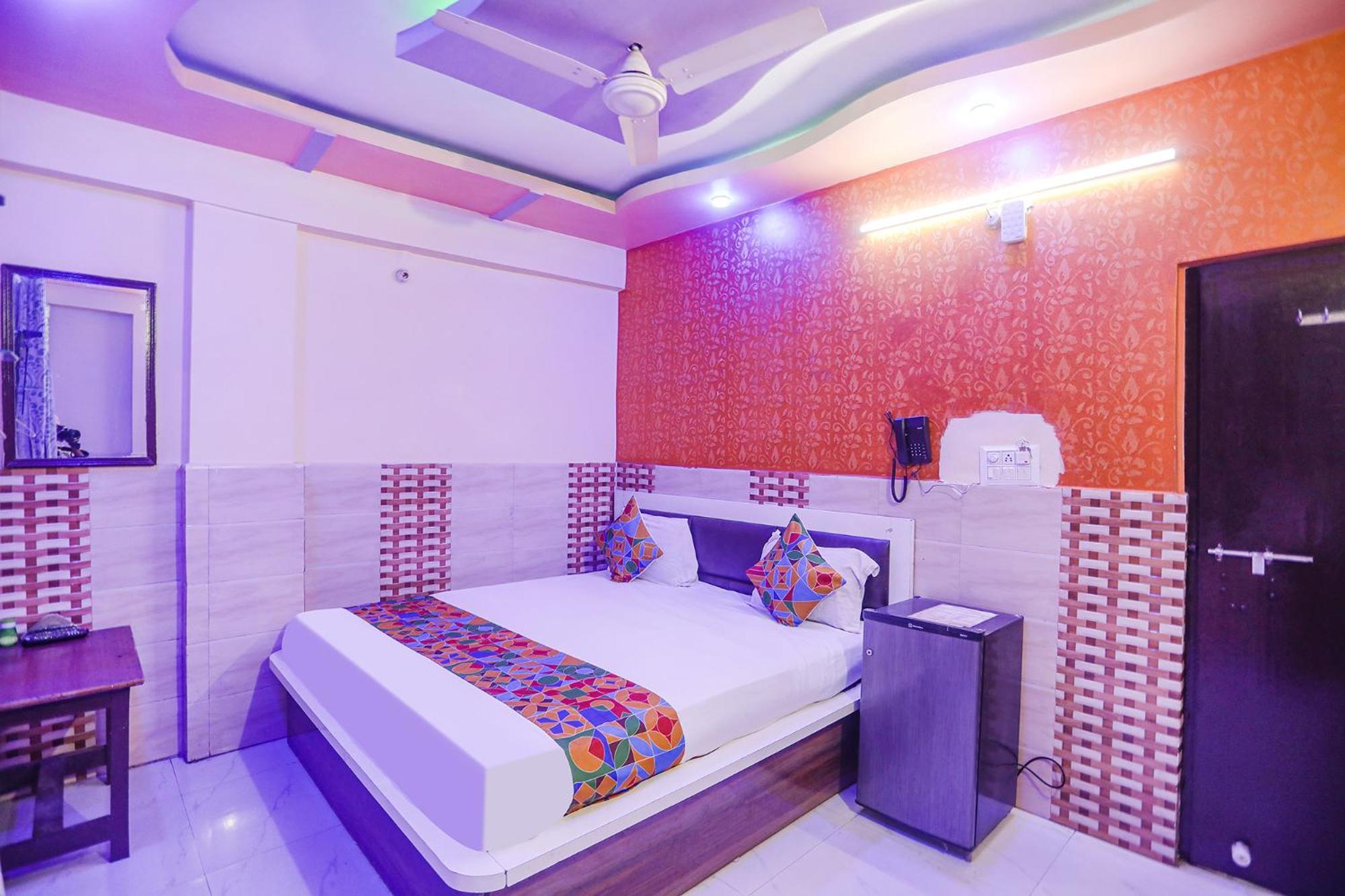 Fabexpress Kanha Dham Kanpur Luaran gambar